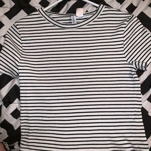 Striped, ribbed shirt. Forever 21
